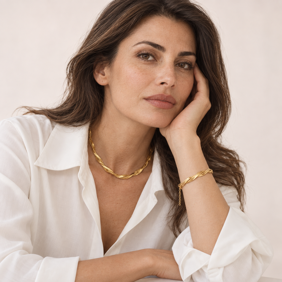 Set Collana e Bracciale Intrecciati 18K - elegante e raffinato